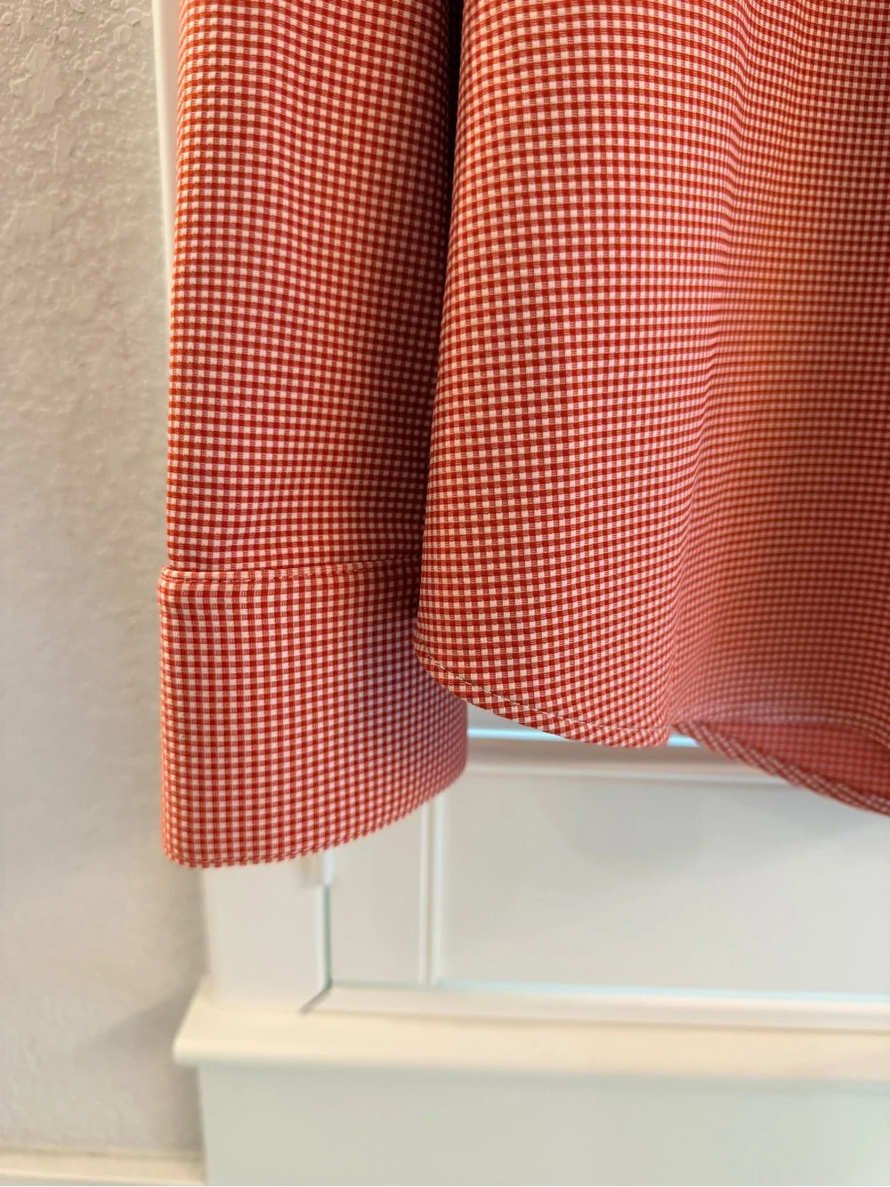 Mizzen+Main Men's Large Long Sleeve Red White Micro Check Knit Cutaway Shirt